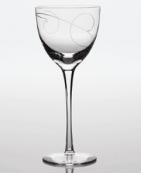 Fluid scrolls glide freely around this crystal wine glass from Noritake. Easy to match with any decor, the fresh and whimsical Eternal Wave collection is a timeless look for fine dining or luxurious everyday meals. Coordinates with Platinum Wave dinnerware.