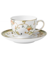 In 18th century England, Josiah Wedgwood, creator of the world famous Wedgwood ceramic ware, established a tradition of outstanding craftsmanship and artistry which continues today. The exotic floral design of the Oberon dinnerware and dishes pattern is finely scaled and exquisitely precise, in soft shades of green and gold accented with black, against pure white bone china.