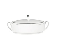 Vera Wang by Wedgwood Blanc Sur Blanc 1.5-Quart Covered Vegetable