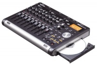 Tascam DP-03 Digital Portastudio (SD/CD)