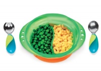 Munchkin Suction Bowl Feeding Set, Colors May Vary