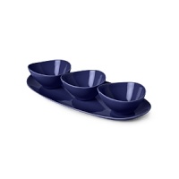 This fashion-forward porcelain dinnerware has signature DVF style - bold, unique, modern. The highly glossed surface, intentionally irregular curves and exposed seams create a chic tablescape and offer infinite styling possibilities. Mix and match with other colors in the Pebblestone collection to create your own signature look.