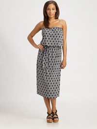 A strapless maxi dress featuring an eye-catching print and waist-cinching belt.Elasticized, strapless topAllover printElasticized waistBelted silhouetteAbout 31 from natural waist95% polyester/5% spandexMachine washImported Model shown is 5'10 (177cm) wearing US size Small. 