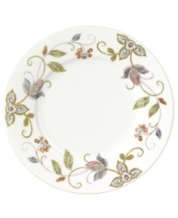 Well-crafted blooms create the illusion of texture on the sleek white porcelain of Oleg Cassini's Kavita salad plate. A charming complement to the dinnerware collection.