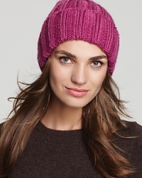 With a wide cuff and chunky fabrication, Echo's rib knit hat is the perfect winter weather staple.