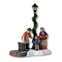 Department 56 Dickens' A Christmas Carol Chestnut Vendor