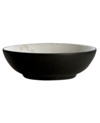 A fresh twist on a Noritake favorite, the Colorwave Graphite Bloom vegetable bowl offers the same sleek style and durability as the original dinnerware pattern but with a pretty floral print.