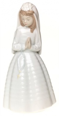 Nao  Girl Praying Porcelain Figurine