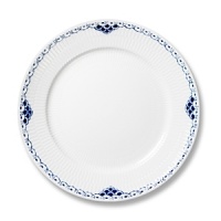 The beautiful lace borders encircling every items of the Princess dinnerware series are decorated with mussels, revealing a close relationship with the fluted services. Both the actual pieces and the hand-painted pattern of this distinctive collection were designed by Arnold Krog in the 1880, when he was artistic director of Royal Copenhagen Porcelain Manufactory. This series, however, was not actually produced for practically another hundred years in 1978.