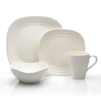 Mikasa Swirl Square 4-Piece Dinnerware Set, Service for 1, White