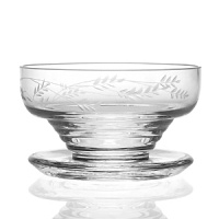 Enjoy shrimp cocktail and other light bites from the sea with this beautiful dish, engraved with a gorgeous pattern of delicate wisteria.