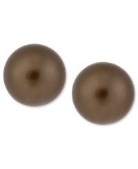 Simply elegant. Kenneth Cole New York's stud earrings are crafted from gold-tone mixed metal with a brown glass pearl for a striking statement. Item comes packaged in a signature Kenneth Cole New York Gift Box. Approximate drop: 1/2 inch.