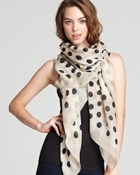 Get spotted in style with MARC BY MARC JACOBS' plush wool scarf, adorned with organic-shaped dots.