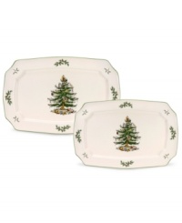 Serve up your best cookies, cakes, roasts or sides on these festive Christmas tree platters from Spode. Crafted of sturdy earthenware, they're dishwasher-safe so you can spend more time at the table--and less at the sink!