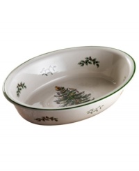 For baking casseroles to bread puddings, this oval baker is a versatile addition to your holiday feasts, and includes a handy pot holder. Created in 1938, the Spode Christmas Tree is now recognized around the world as simply part of Christmas.