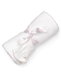 Bundled with a sateen ribbon, this polka dot towel and washing mitt are designed to make bathtime a pure delight.