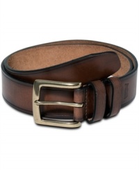 Dress up your casual look or add some polish to your professional one with this belt from Levi's.