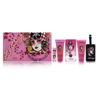 Christian Audigier Ed Hardy Born Wild Set for Women with Luggage Tag