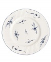 First introduced in 1768, the Vieux Luxembourg pattern is truly timeless. Dainty sprays of dark blue flowers adorn this creamy white collection for a charming tabletop that will captivate guests for years to come.