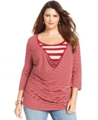 Score on-trend style with Cha Cha Vente's striped plus size top-- it's a must-get for the season!