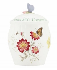 Spring is perpetually in season with the Butterfly Meadow cookie jar. Colorful blooms and butterflies mingle on beautiful white porcelain with an ultra-sweet message: Cherish Yesterday, Dream Tomorrow, Live Today.