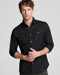 Rock this military-influenced design from John Varvatos USA LUXE for an easy-to-wear, always-look-good style.