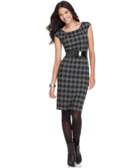 A large-scale houndstooth pattern combines with a polished patent belt on this fresh-for-fall petite look from Elementz.