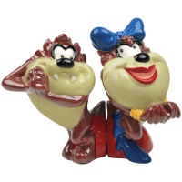 Westland Giftware Looney Tunes Magnetic Taz in Love Salt and Pepper Shaker Set, 4-Inch