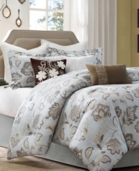 Understated elegance is achieved with this Harbor House Lynnwood European sham crafted with cotton matelasse for a quilted look.