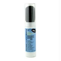 Peter Thomas Roth Oily Problem Skin Instant Mineral SPF 30, 0.15 Ounce