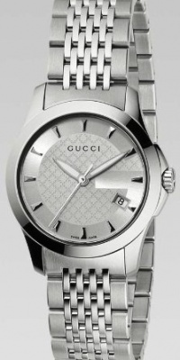 Gucci Women's YA126501 Gucci Timeless Watch