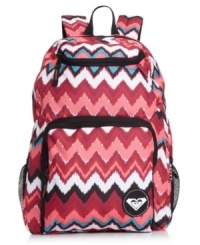 Pack it in and hit the road with this roomy road warrior from Roxy. The intuitively functional design features a bold pattern, plenty of pockets and adjustable shoulder straps for effortless on-the-go style.