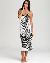 The simple silhouette of this Natori nightgown complements the abstract animal print for effortless wear.