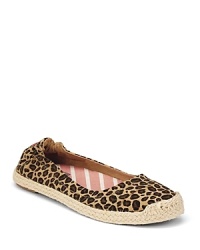 Sperry Top-Sider goes wild in leopard with the Marquis flat espadrille, trimmed in braided jute for summery appeal.