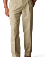 Dockers Men's Easy Khaki D3 Classic Fit Pleat Pant