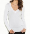 G by GUESS Women's Bobby V-Neck Sweater