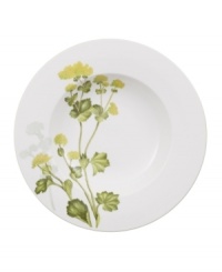 A natural for casual dining, the Althea Nova rim soup bowl by Villeroy & Boch features durable porcelain planted with delicate herbs for a look that's fresh from the garden. With green trim.