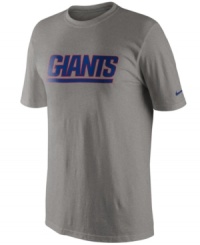 From the pre-game to after-party, show off your New York Giants pride in this NFL football t-shirt from Nike.