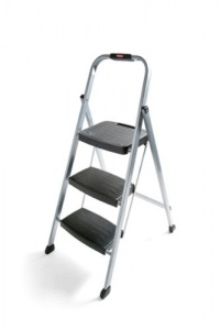 Rubbermaid 3-Step Steel Stool