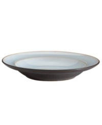 Handsome and understated, the Sienna gourmet bowl features a matte mocha surface, wide rim and glazed interior for smart-casual style at breakfast, lunch and dinner.