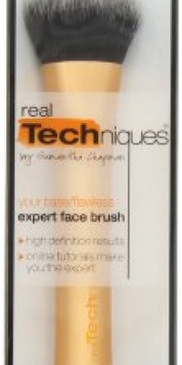 Real Techniques Expert Face Brush