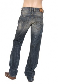 Men's Diesel Larkee Relaxed Comfort Straight Jean in 0080K