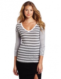 Three Dots Women's Stripe Long Sleeve V-Neck Top, White, Small