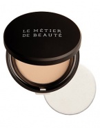 This matte powder absorbs oil, delivering a natural shine-free, yet radiant finish that lasts all day. Silk-like powders and radiance spheres help create a soft focus effect, minimizing flaws.  Finely milled for a lightweight finish, the unique formula enhances skin's natural beauty rather than leaving it dull and dry. The long-wearing formula blends beautifully without caking or settling into fine lines, creating a fresh, poreless, shine-free complexion.