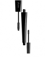 Following the success of the Le 2 mascara, Guerlain introduces a new weapon of seduction: Le 2 Volume. This double brush tool is increasing its wealth of talents to bring us outrageous volume and dramatic curl. Brush one boosts volume and curl for high drama lashes, while revolutionary brush two strengthens curl and intensifies color with a deep black lacquer. 