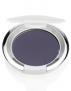 LASTING EYE SHADOW is a unique shadow that can be transparent or opaque, depending on whether it is applied wet or dry. Contains a high concentration of ginseng to enhance skin's condition and impart greater elasticity. Does not fade, crease or run. 