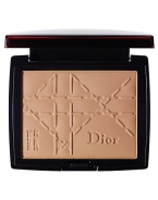 Here comes the sun--but better. This sheer matte, smooth pressed powder gives your complexion the sunny golden radiance and vibrancy of a tan without the sun. Offers high SPF 20 UV protection, helps minimize pores and resists humidity. Blends naturally into your own skintone or over any foundation. Won't streak or fade. Just brush on cheeks, forehead, chin and glow. 