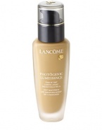 Master the light for a glowing smooth and refined complexion. Pure Luminous Perfection: Lancôme's breakthrough PhotonicNetwork, a unique association of coated pigments and micro-pearls, produces endless radiance from within. Fine lines, pores and imperfections visibly vanish for pure luminous perfection.Visibly Refined Smooth Complexion: Silky soft texture glides on to visibly refine skin's surface for a smooth even complexion.