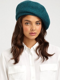 A classic beret is crafted in softly spun wool with adjustable inner band for a perfect fit.WoolAdjustable inner bandPindot linedHand washImported