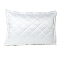 This Hudson Park diamond quilted sham has an understated elegance. Keep it simple and chic, or add a pop of color with other accessories.